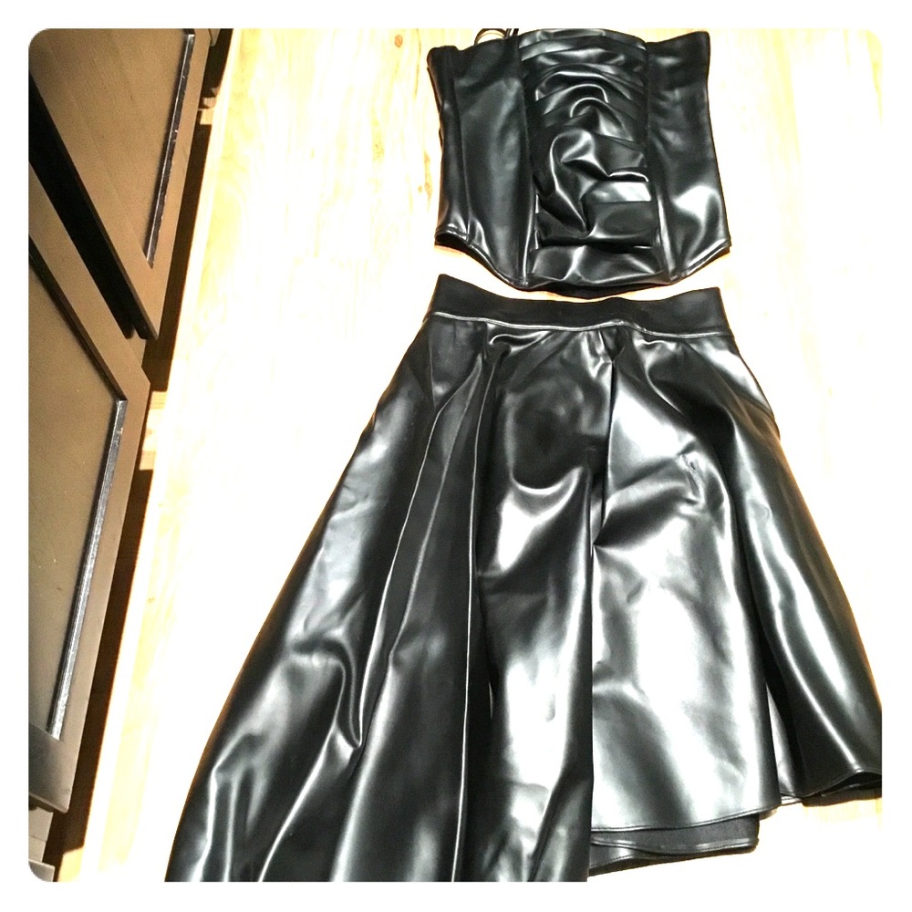 JoiTees two piece rubber set *offers welcome*